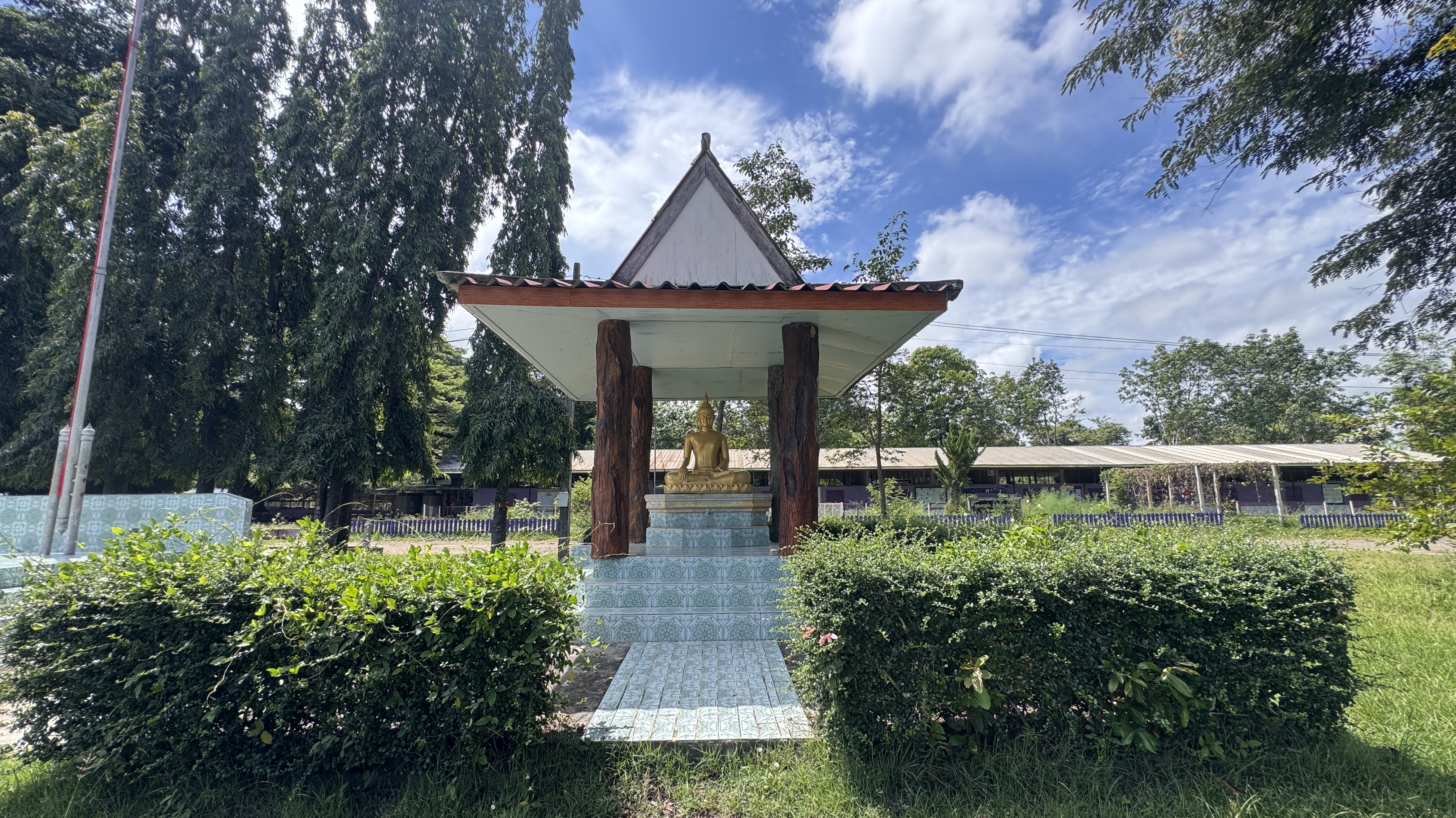 หอพระ