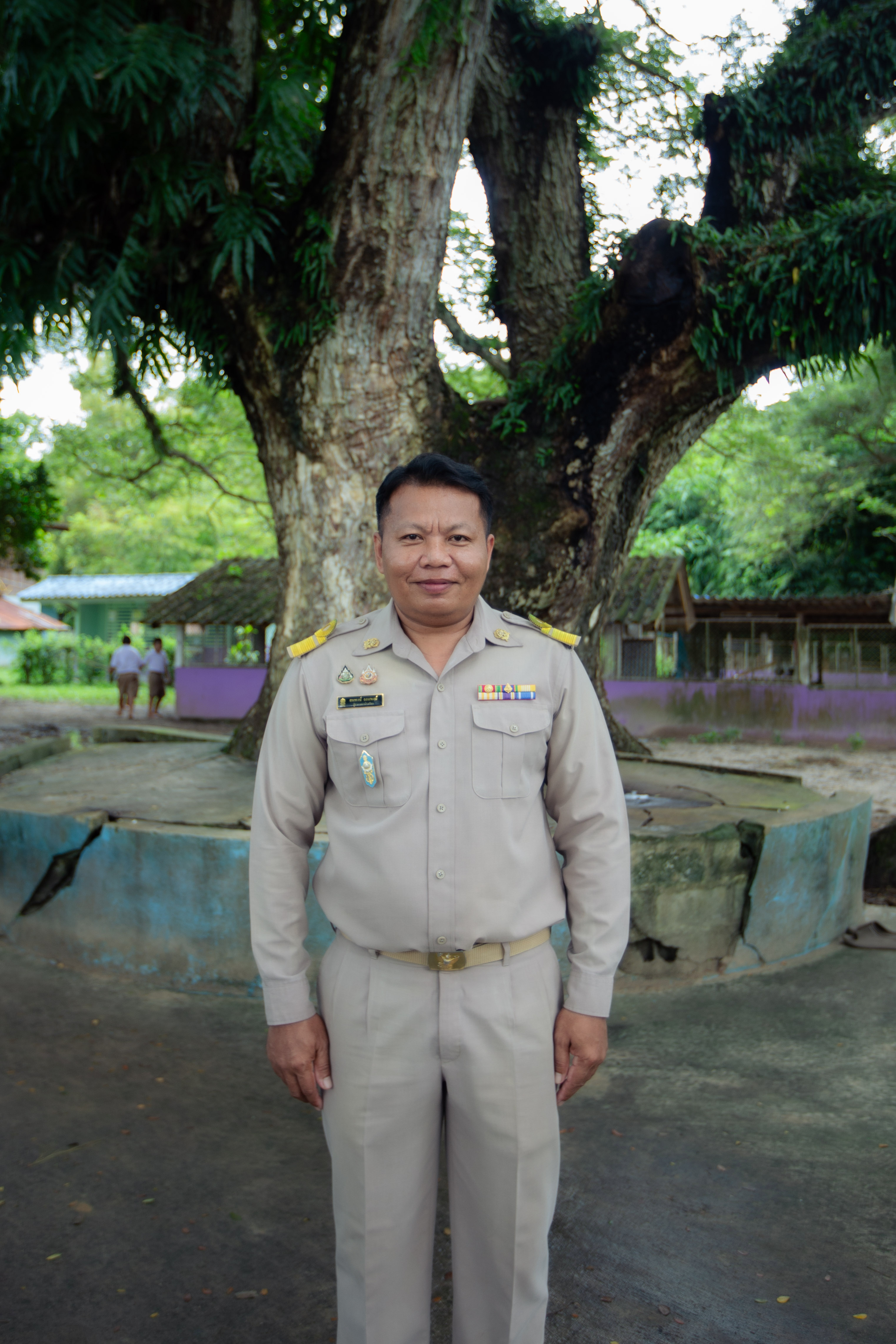 นายสมพงษ์ จอมหงษ์